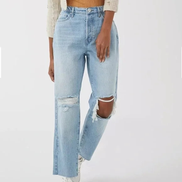 Urban Outfitters BDG High-Waisted Slim Straight Jean – Ripped Light Wash - Picture 1 of 9